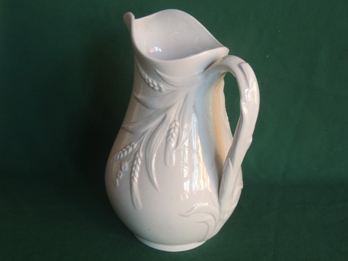 Sehr guter antiker John Alcock 11 Zoll weißer Eisenstein 1850er Krug Vergissmeinnicht Weizen - Bild 2 von 13