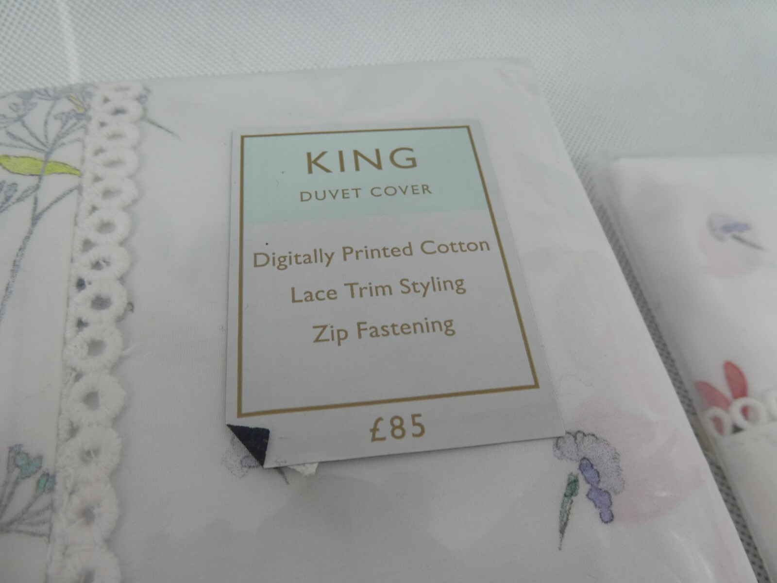 Dorma Wildflower King Size Duvet Cover & Two Cuffed Pillow Cases New