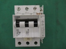 SIEMENS Leitungsschutzschalter 5SX23 C25