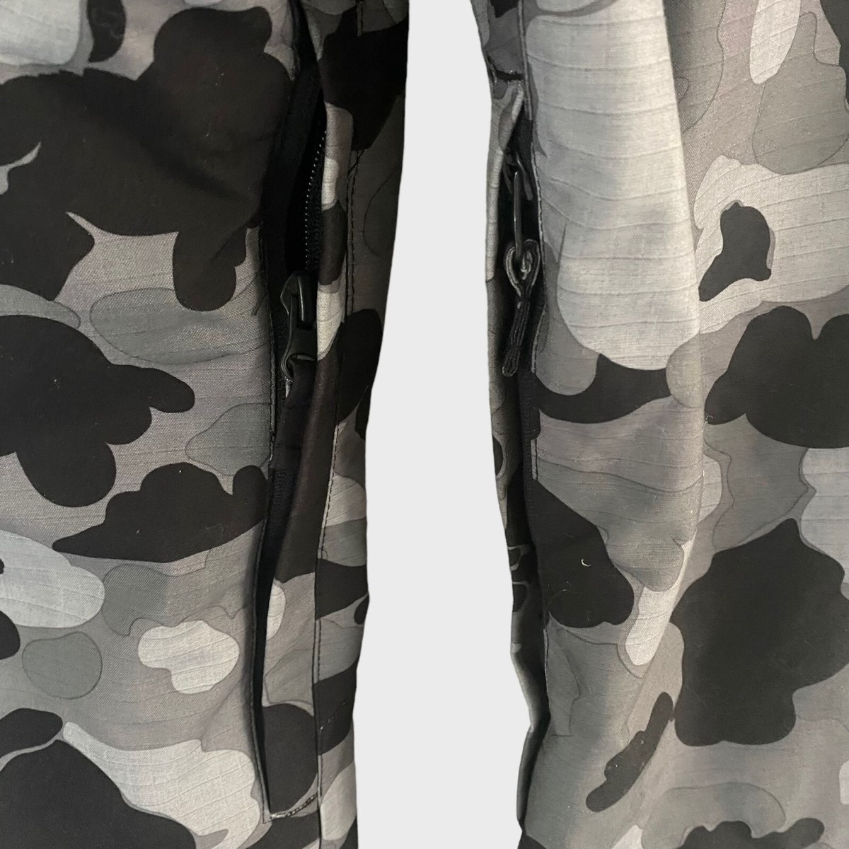 DC Camouflage Waterproof Snowboarding Snow Pants Gray Black