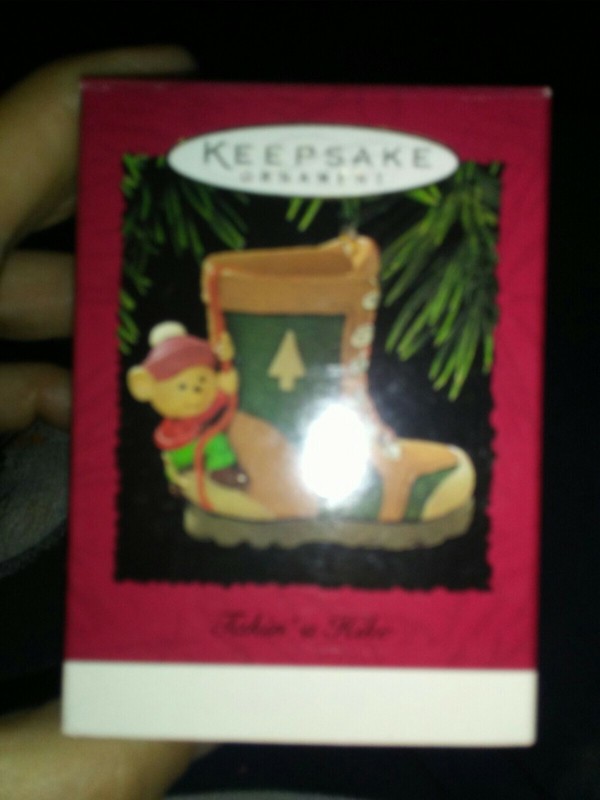 Hallmark Keepsake Ornament “Takin A Hike”- 1995 With Box
