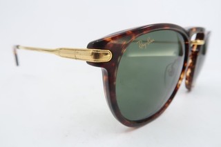 Vintage 80s B&L Ray Ban Traditionals sunglasses made USA G 15 etched BL w/case