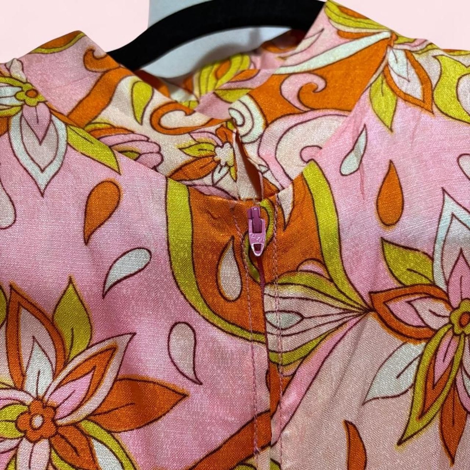 Dreamy Vintage 60s/70s Psychedelic Floral Jumpsuit - image 5