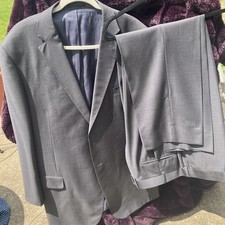 ZEGNA Men's Suit Traveller Gray Wool Size 40 Long 25 In. Sleeve 31 Inseam