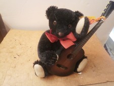 Steiff 027529 MINT Bobby Musical Bear Black Mohair Jointed Teddy with Guitar