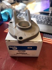 NEW OEM Bendix 247268 Mounting Plate  ( B2-4D)