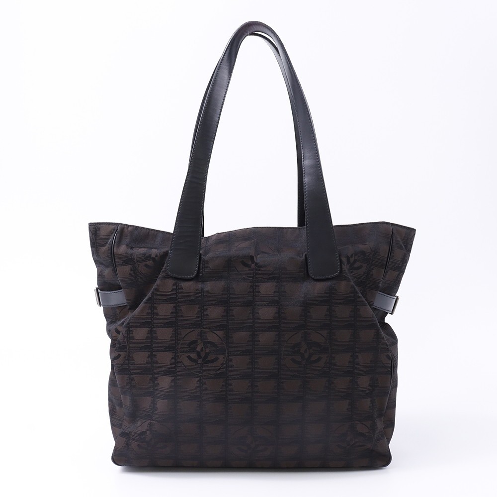 Chanel Khaki Nylon Leather Travel Line Tote GM Pre-Owned