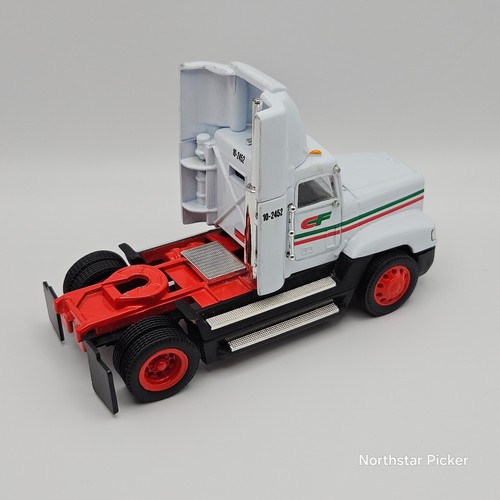 VTG CF CONSOLIDATED FREIGHTWAYS Tractor Trailer Doubles C8547 1:53 Die Cast #1 - Picture 5 of 11
