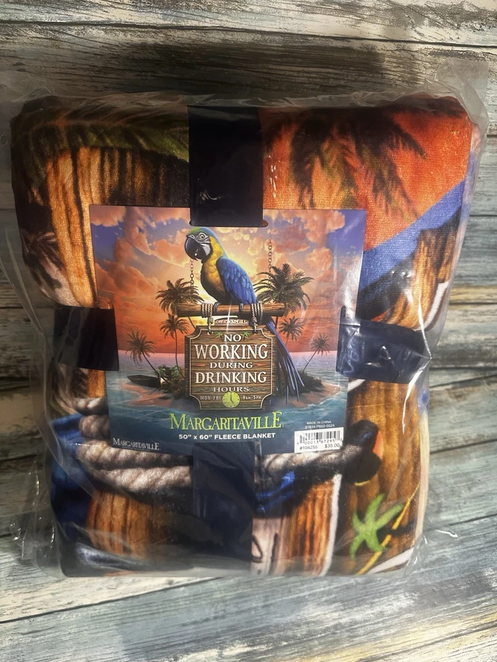 NUEVA Manta de Vellón Margaritaville 50”x60” No Funciona Durante las Horas de Bebida Nueva con Etiquetas Foto 2 de 4
