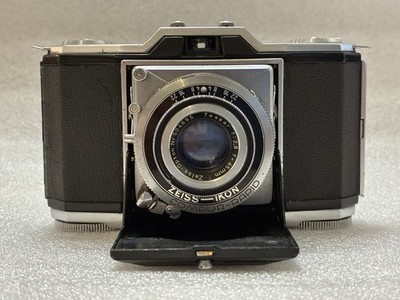 Zeiss Ikon Ikonta 522/24 mit Zeiss Opton Tessar 2.8/45mm T Linsen