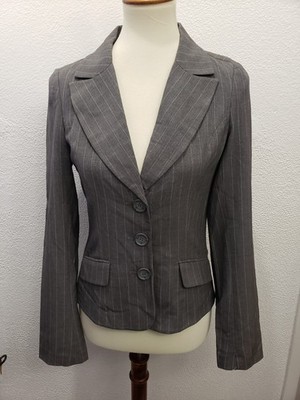 Windsor Classic Charcoal Pinstripe Blazer Jacket 3-Button Size Medium. New
