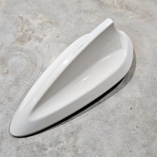 12-18 BMW 320i 328i 428i F30 Exterior Upper Roof Shark Fin Antenna Cover OEM