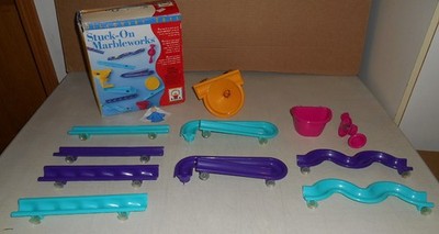 2003 STUCK ON MARBLEWORKS WINDOW GAME DISCOVERY TOYS