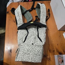 Lillebaby Complete 6 in 1 All Seasons Baby Carrier Salt and Pepper New Open Box