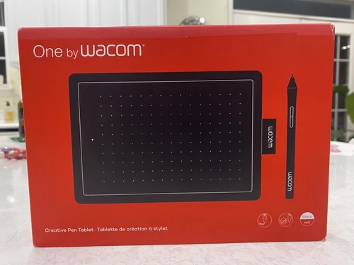 CTL472K1A One by Wacom Small Graphics Drawing Tablet 8.3 x 5.7 Inches