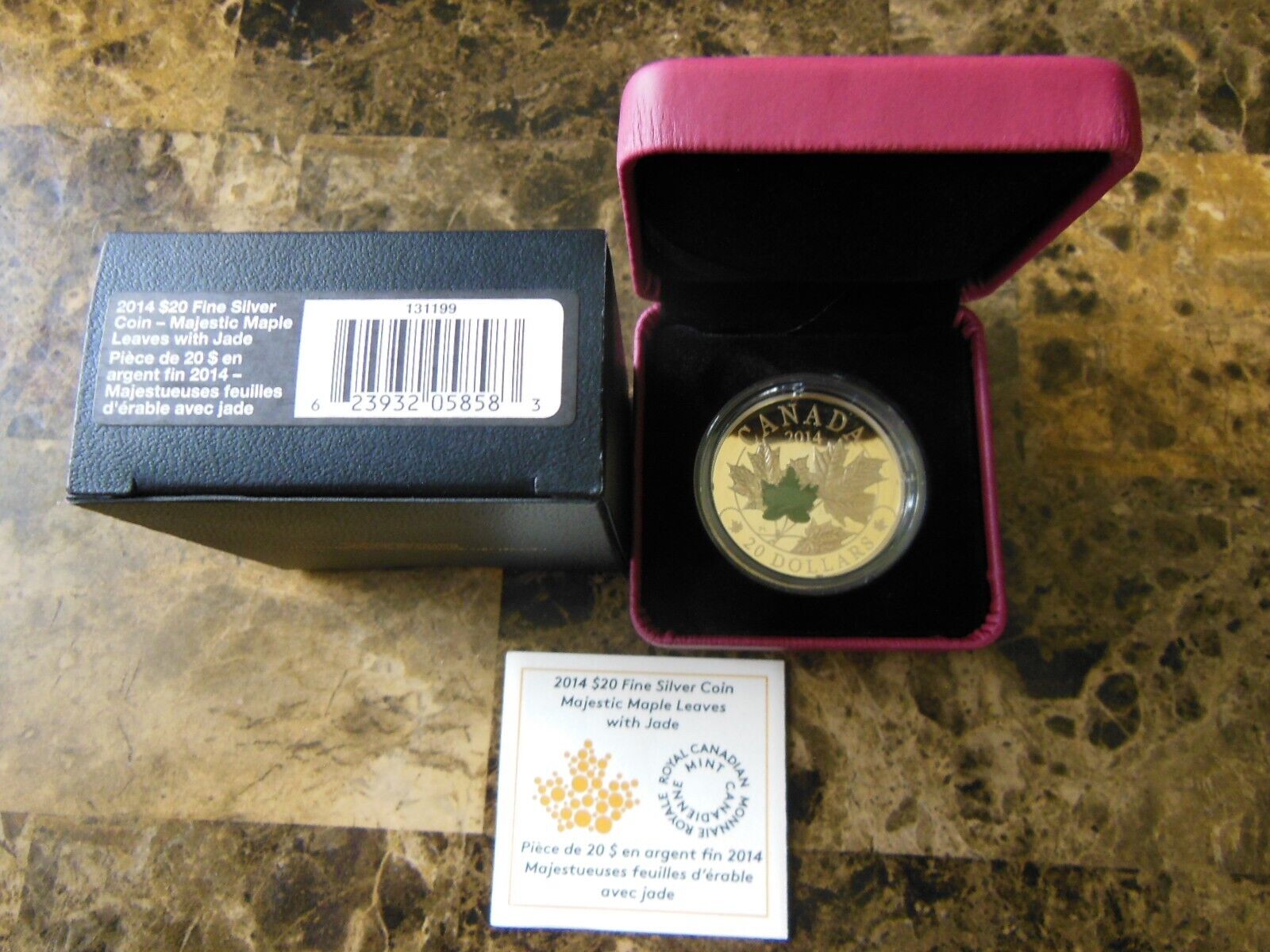 2014 CANADA $20 PURE SILVER PROOF 1 OZ. COIN - Majestic Maple Leaves with jade!