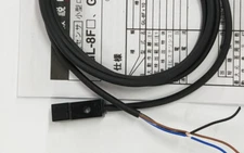 1PC SUNX GL-8F proximity switch New #YY0