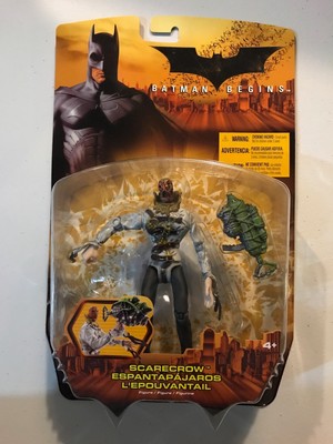 batman begins scarecrow figure