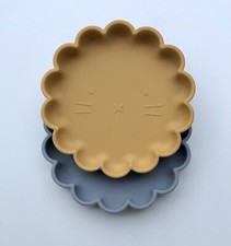 Lebensmittelqualit&auml;t Silikon Baby & Kleinkind L&ouml;we Platte mit Saugkraft (mehrfarbig)