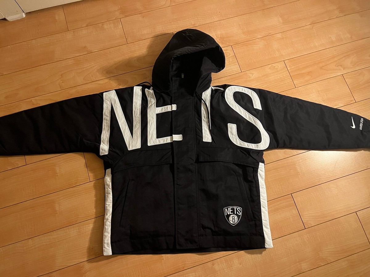 Nike Ambush x NBA Collection Brooklyn Nets Logo Black Jacket Nike Ambush x NBA Collection Brooklyn Nets Logo Black Jacket