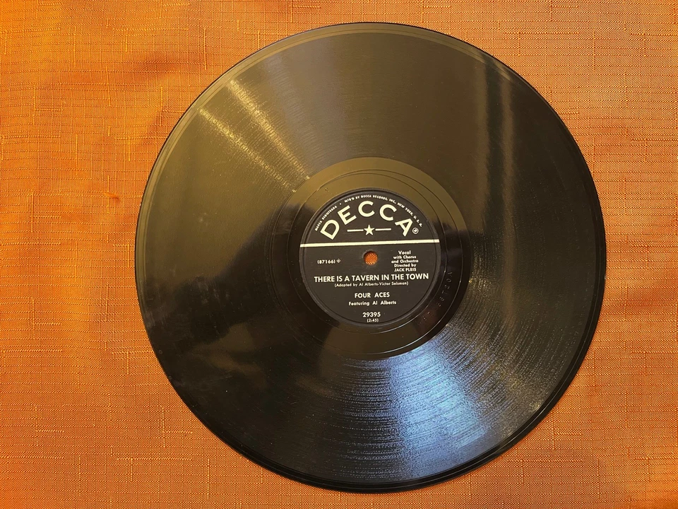 Vintage 78 RPM Records Lot of 9Records Various Artists 1950s Decca Coral etc. Foto 3 de 4