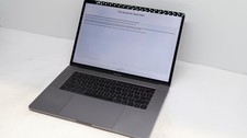 Apple MacBook Pro A1707 15 Core i7 16GB 512GB Gray 2017