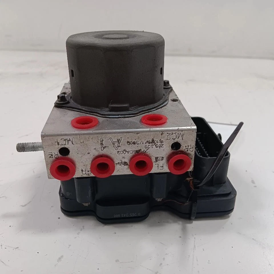 Actuador de bomba de pieza de freno antibloqueo ID 27596-CA050 se adapta a 13-16 Scion FR-S Foto 2 de 4