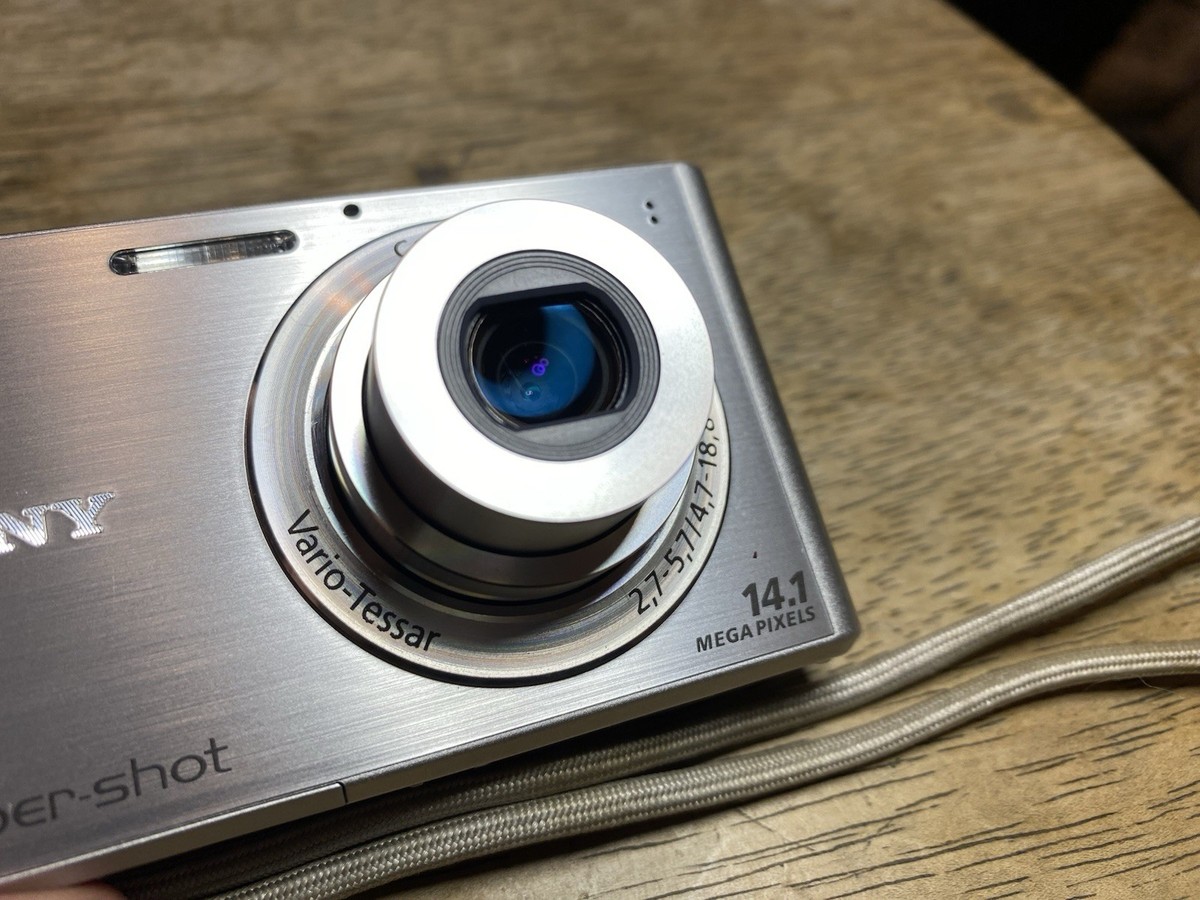 SONY Cyber-Shot DSC-W330 Digital Camera Silver 14.1MP TESTED