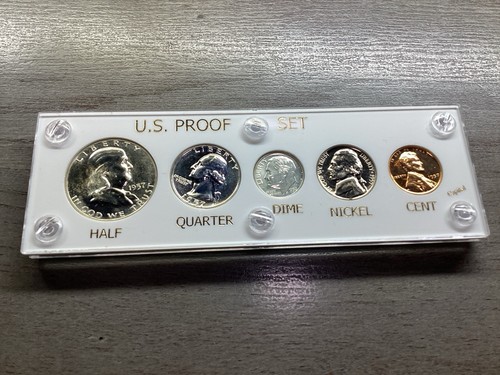 1957 U.S. Mint Silver Proof Coin Set in Capital Holder-052325-61 - 第 3/4 張圖片
