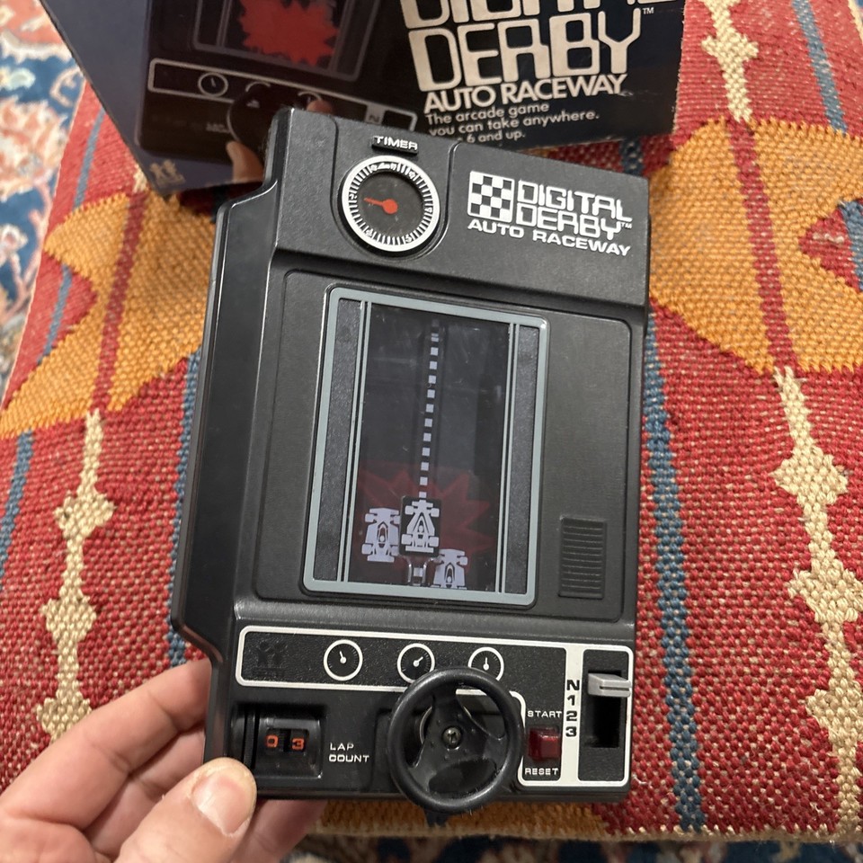 Vtg TOMY Digital Derby Auto Raceway Game Excellent Condition Working ...