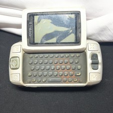 T-Mobile Sidekick iD for parts or repair missing rubber pieces see pics untested