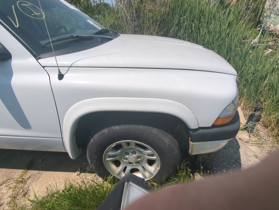 Guardabarros de pasajero Dodge Dakota 1997-2004 YYWQ1 Foto 2 de 2