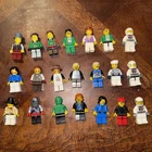 LEGO Minifigures Lot of 21