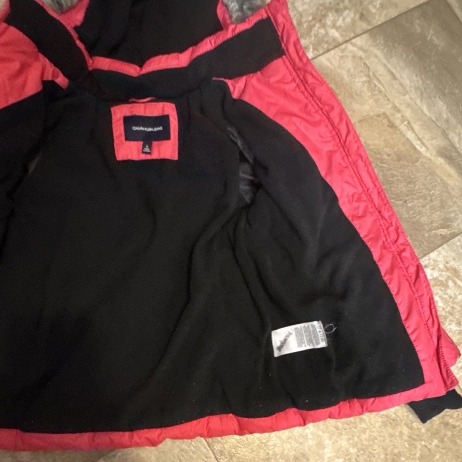 Calvin Klein Jeans Girls Pink Puffer Jacket Hooded Fur Trim Zip Size 6 thumbnail 3