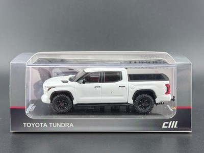 CM Model Toyota Tundra   White Limited Edition 1/64