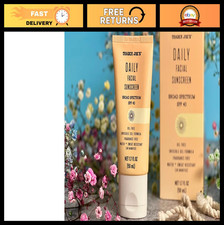 Daily Facial Sunscreen SPF 40 - Oil-Free, Invisible Gel, Fragrance-Free, Water 