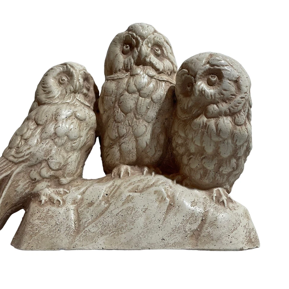 Estátua de corujas vintage aparência natural Northvale NJ design artes resina giz - Imagem 2 de 4