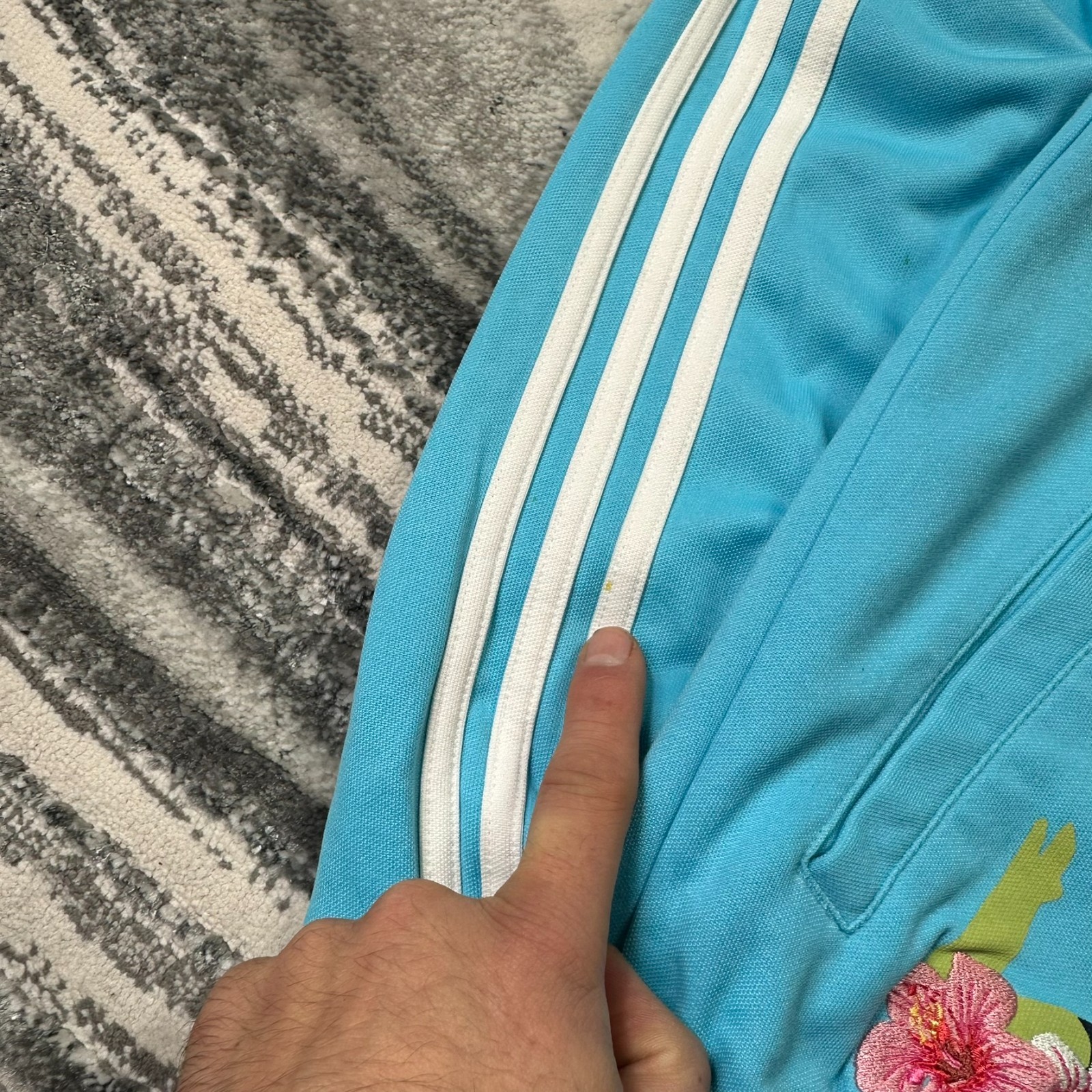 VTG Adidas Honolulu Hula 2000's Y2K Size Medium Blue Tracksuit Top Track Jacket image 5
