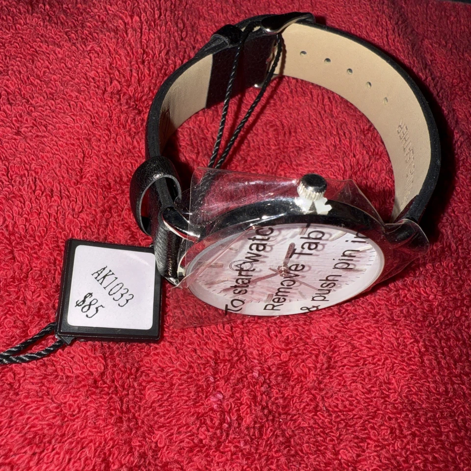 Reloj para hombre Akribos esfera blanca cuero AK1033 nuevo con plástico y etiquetas $85 Foto 2 de 2
