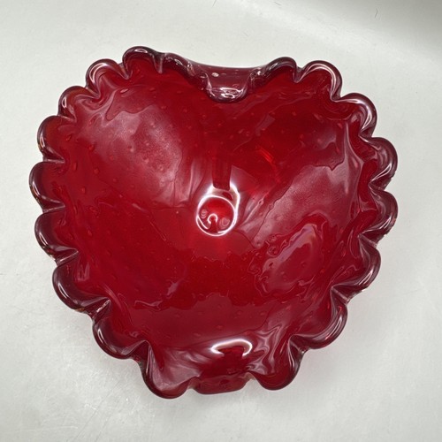 Murano Blown Glass Heart Shaped Red Dish With Fluted Rim Vintage Bullicante