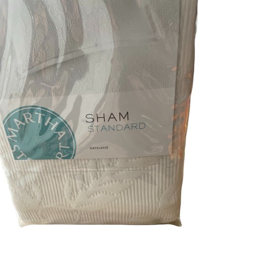 New Martha Stewart Basket Stitch White Quilted Standard Sham - Picture 3 of 6