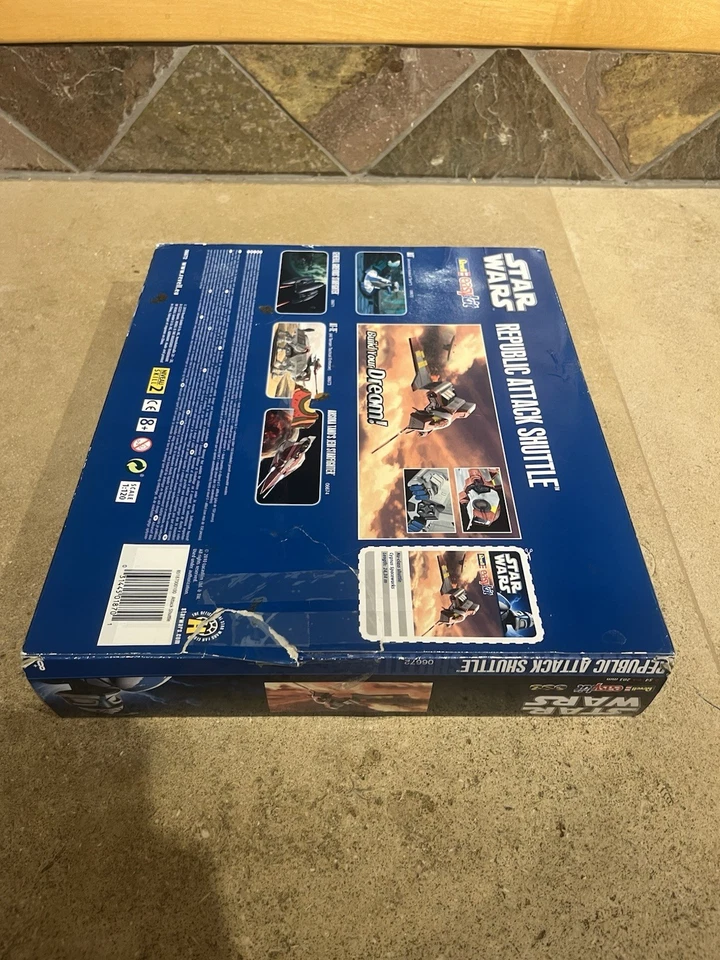Star Wars Revell Easy Kit Republic Attack Shuttle Foto 2 de 2