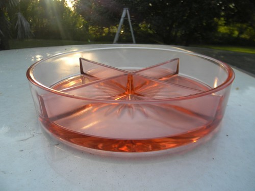 Vertiefung rosa Glas Art Deco RUND Tablett 8" DURCHMESSER VIER ABSCHNITTE SCHWER - Bild 6 von 6