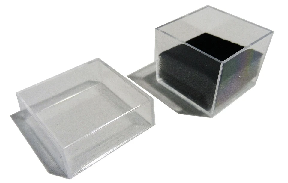 16 scatoline plastica trasparenti con feltrino nero 2,8x2,8x1,9 gioielli gemme - Immagine 3 di 4