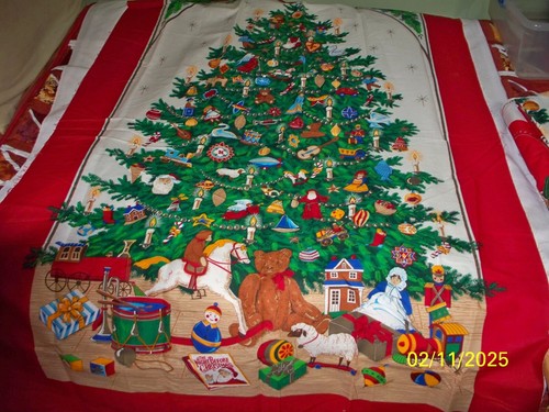 ASSORTED CHRISTMAS FABRIC & PANELS - V.I.P. - U-PICK 1 - Picture 11 of 14