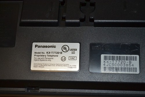 Panasonic KX-T7720-B 12/24 button phone for KX-TA and KX-TD Systems w/ Line Cord - Picture 6 of 6
