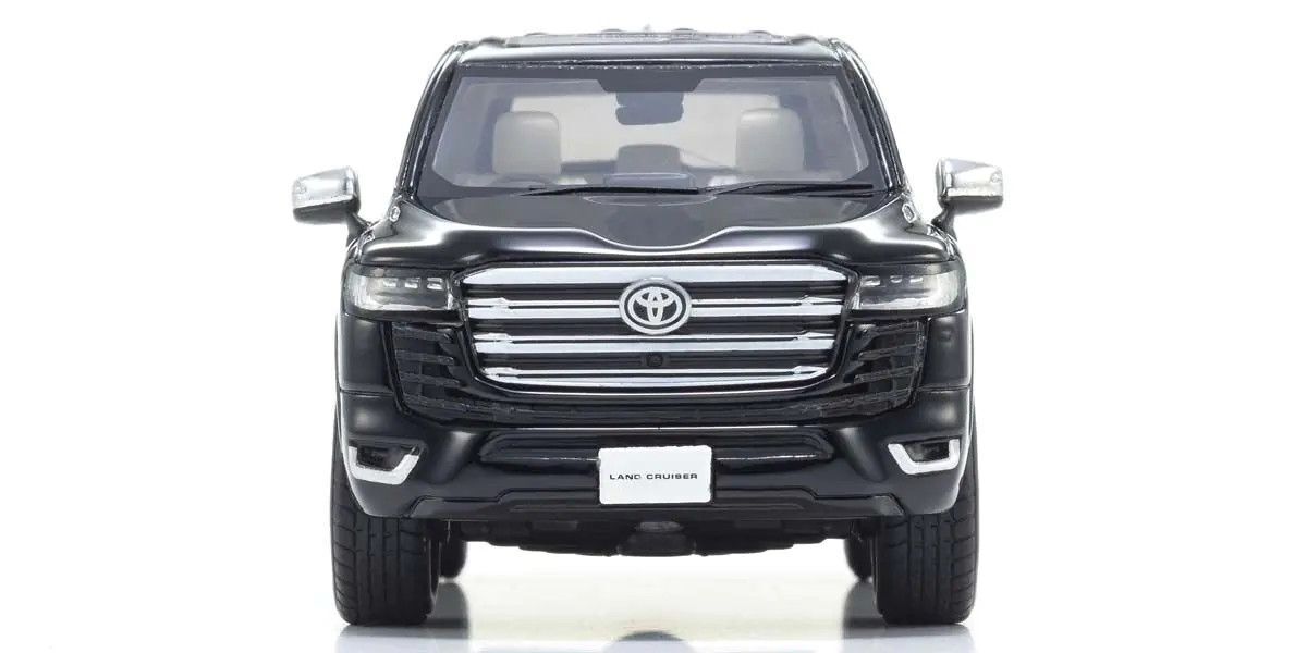 WIZARD 黒 ミニカー 1/43 スケール Kyosho Original 1:43-scale Toyota Land Cruiser ZX Black