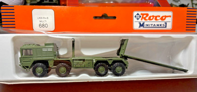 Roco mintanks  680 German MAN ROPS 10 foot container load   Lima35  1/87