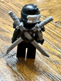 LEGO Ninjago General Cryptor Minifigure njo0221 / njo221 Set 70596 With Swords 