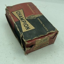 10 Nos Champion J-18y Spark Plugs Sealed Vintage Original Box Replaces Uj-18y 10 Nos Champion J-18y Spark Plugs Sealed Vintage Original Box Replaces Uj-18y